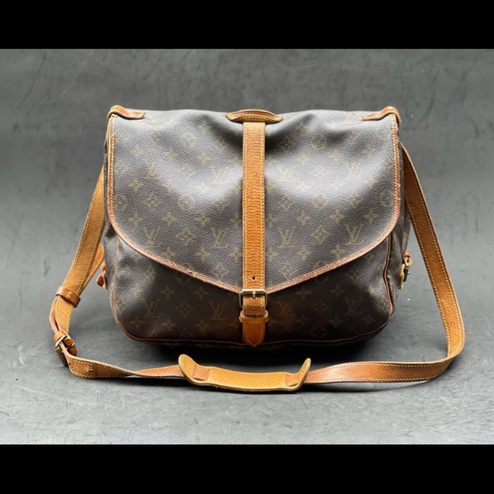 Saumur 35 | TRADED